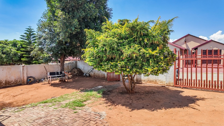 3 Bedroom Property for Sale in Tlhabane West North West